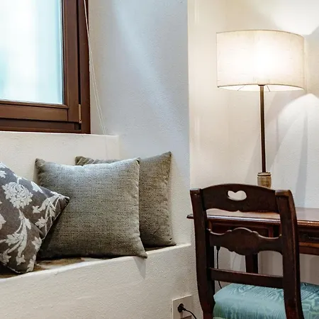 Lo Storico - The House Of Travelers * Côme